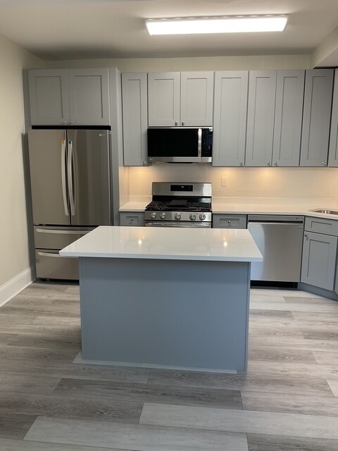 Foto del edificio - 2858 W Shakespeare Ave