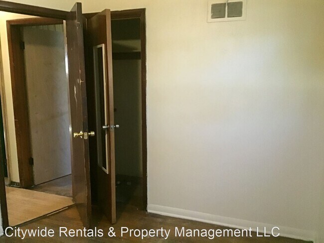Foto del edificio - 4 br, 1 bath House - 3120 N. 1st St.