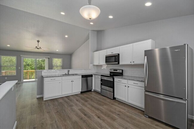 Foto del edificio - 2327 Shadycroft Dr