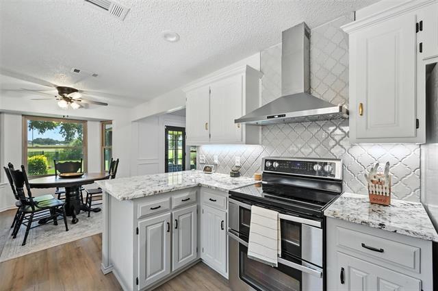 Foto del edificio - 1112 Meadow Crest Ln