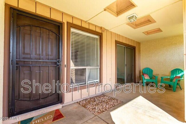 Foto del edificio - 8131 N 107th Ave