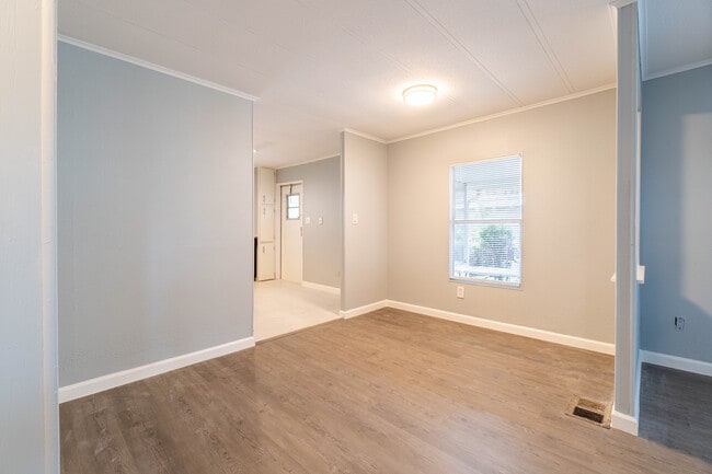 Building Photo - 5461 Columbus Cir