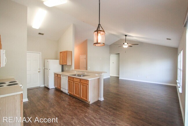 Building Photo - 3 br, 2 bath House - 33 Hamilton Grove