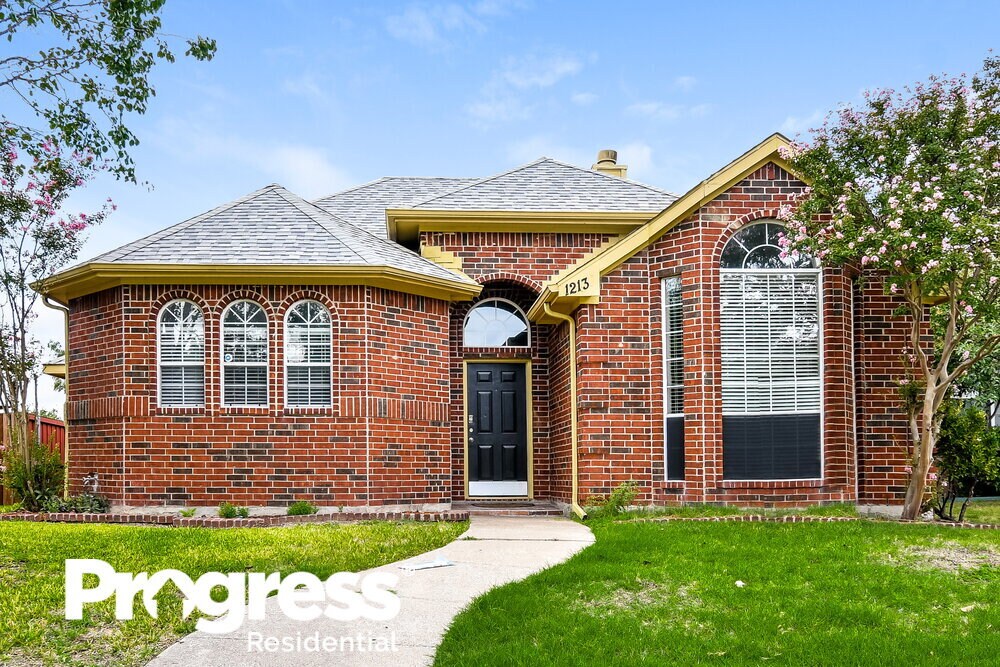 1213 Clear Creek Dr, Mesquite, TX 75181 House Rental in Mesquite, TX