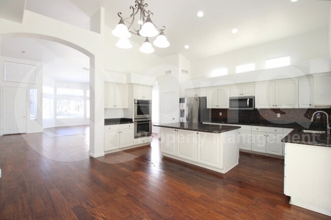Building Photo - 21104 N 69th Dr