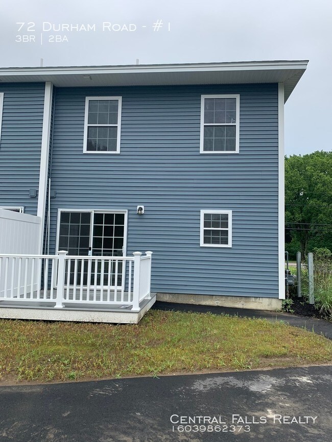 Building Photo - Brand New Duplex! Available Now !