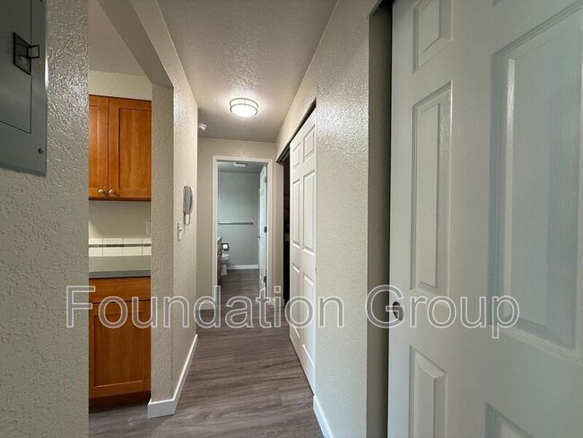 Foto del edificio - 938 N 100th St