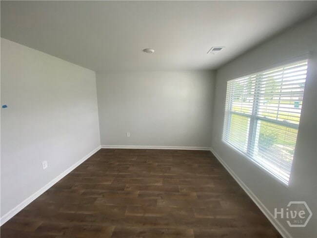 Building Photo - 309 Windmill Dr