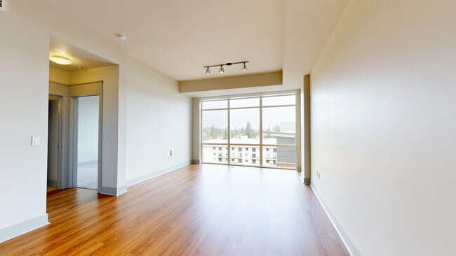 Interior Photo - Ashton Bellevue