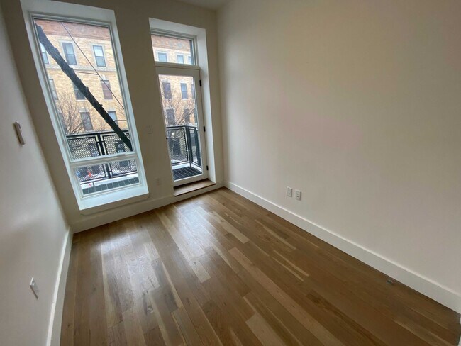 Foto del edificio - 1052 Dean St