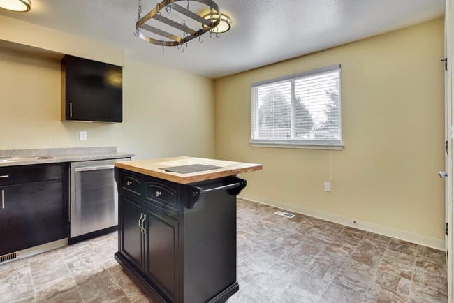 Interior Photo - The Pines