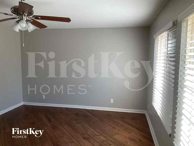 Foto del edificio - 235 N 22nd Pl