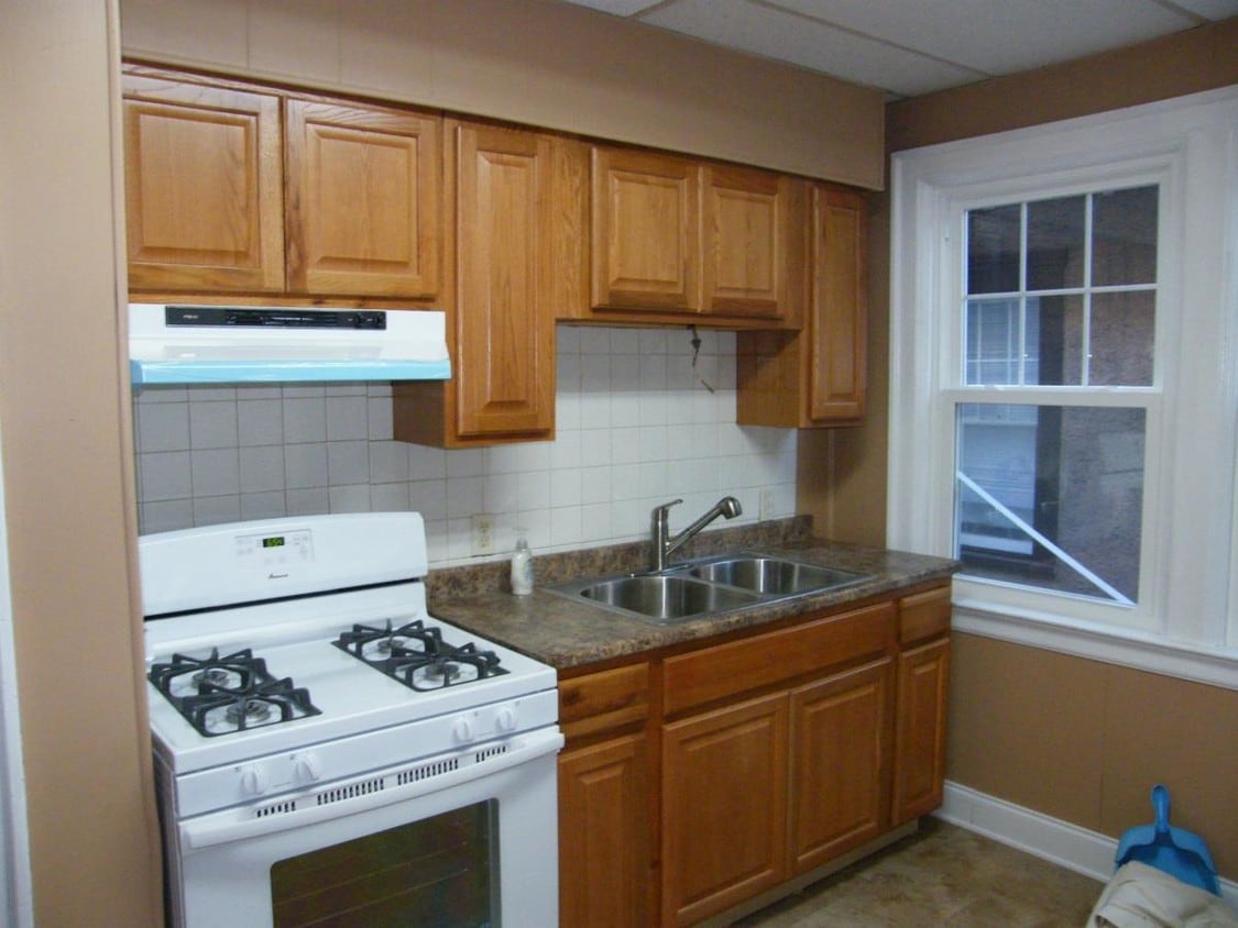 Primary Photo - 312 West Ave