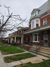 Building Photo - 503 Carlisle Ave