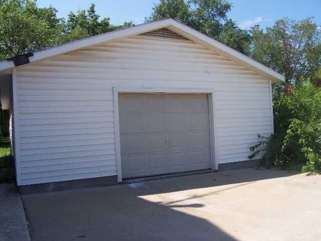 Coach House Apartments Rentals Warsaw, MO