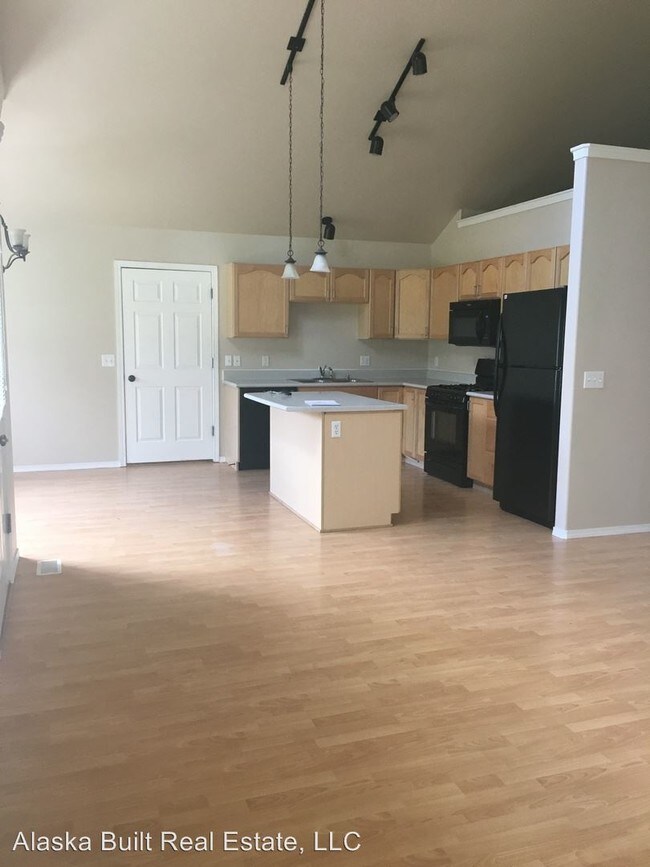 Foto del edificio - 4209 Forestwood Dr