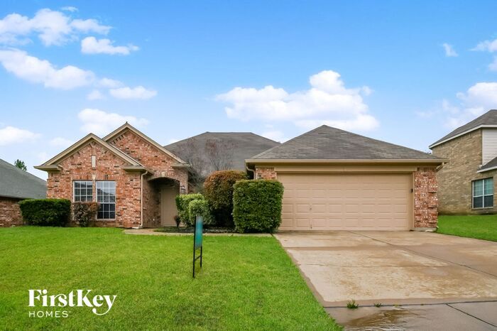 Foto principal - 621 Dorchester Dr