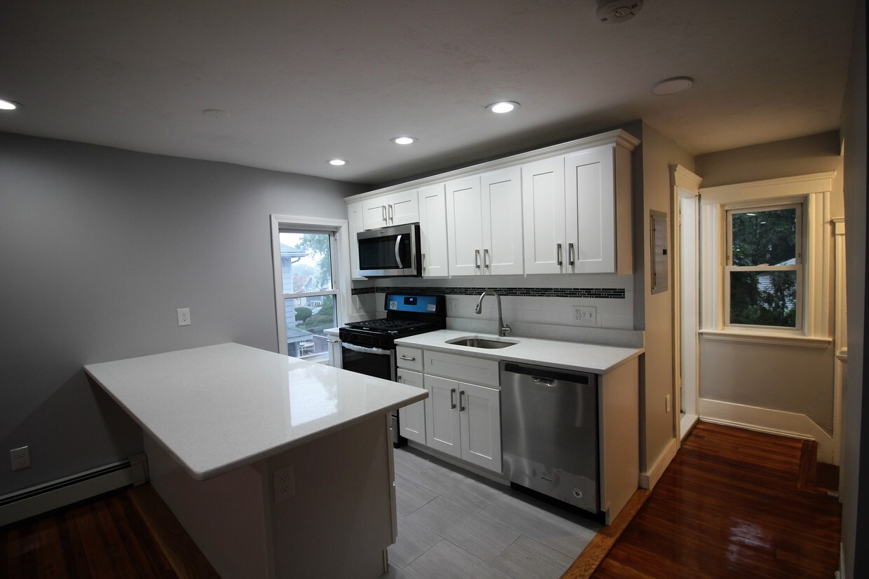 Foto principal - 260 Everett St