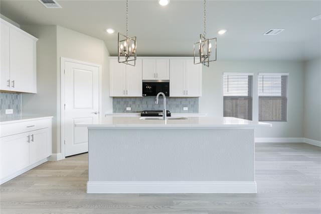 Building Photo - 3405 Pat Mayse Dr