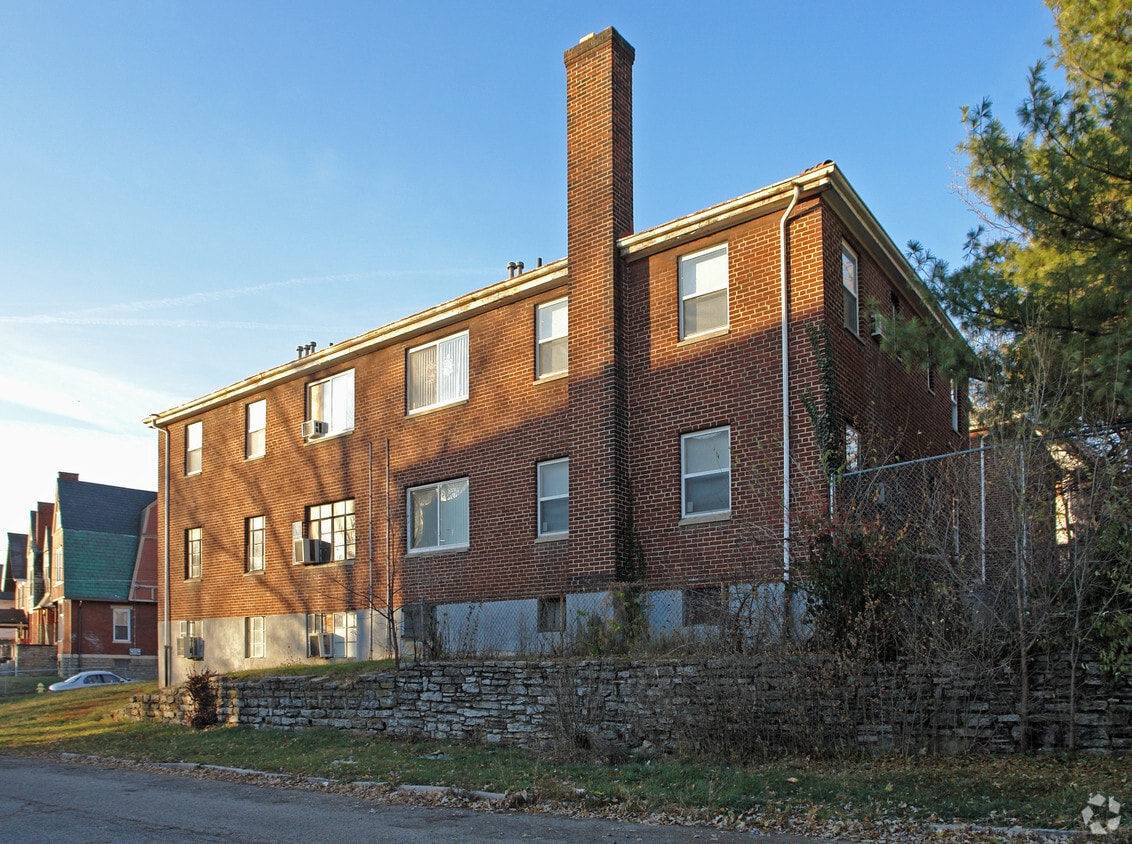 Building Photo - 334 Helen St