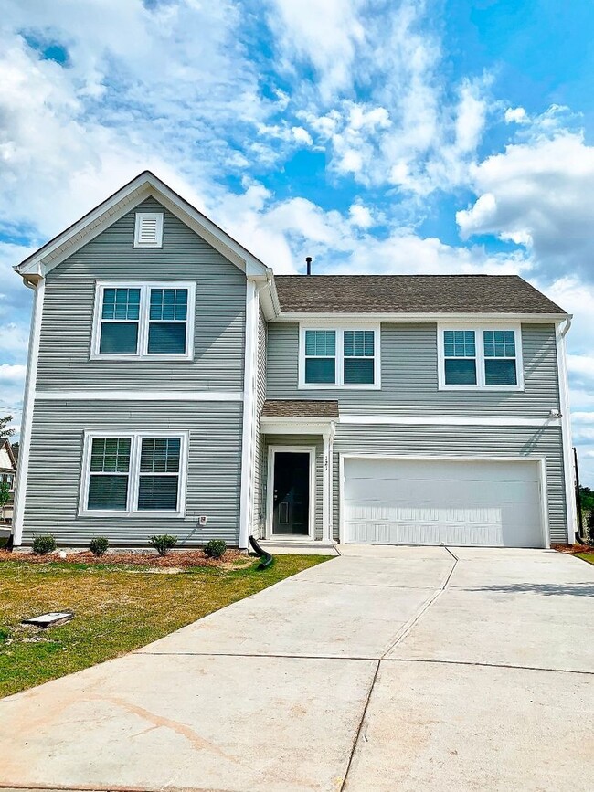 Foto del edificio - Available Early June! Gorgeous 3 BED 2.5 B...