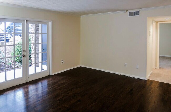 Building Photo - 1150 Collier Rd NW