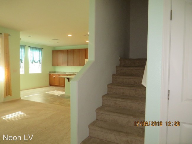 Building Photo - 10159 Ruggles Mansion Ave