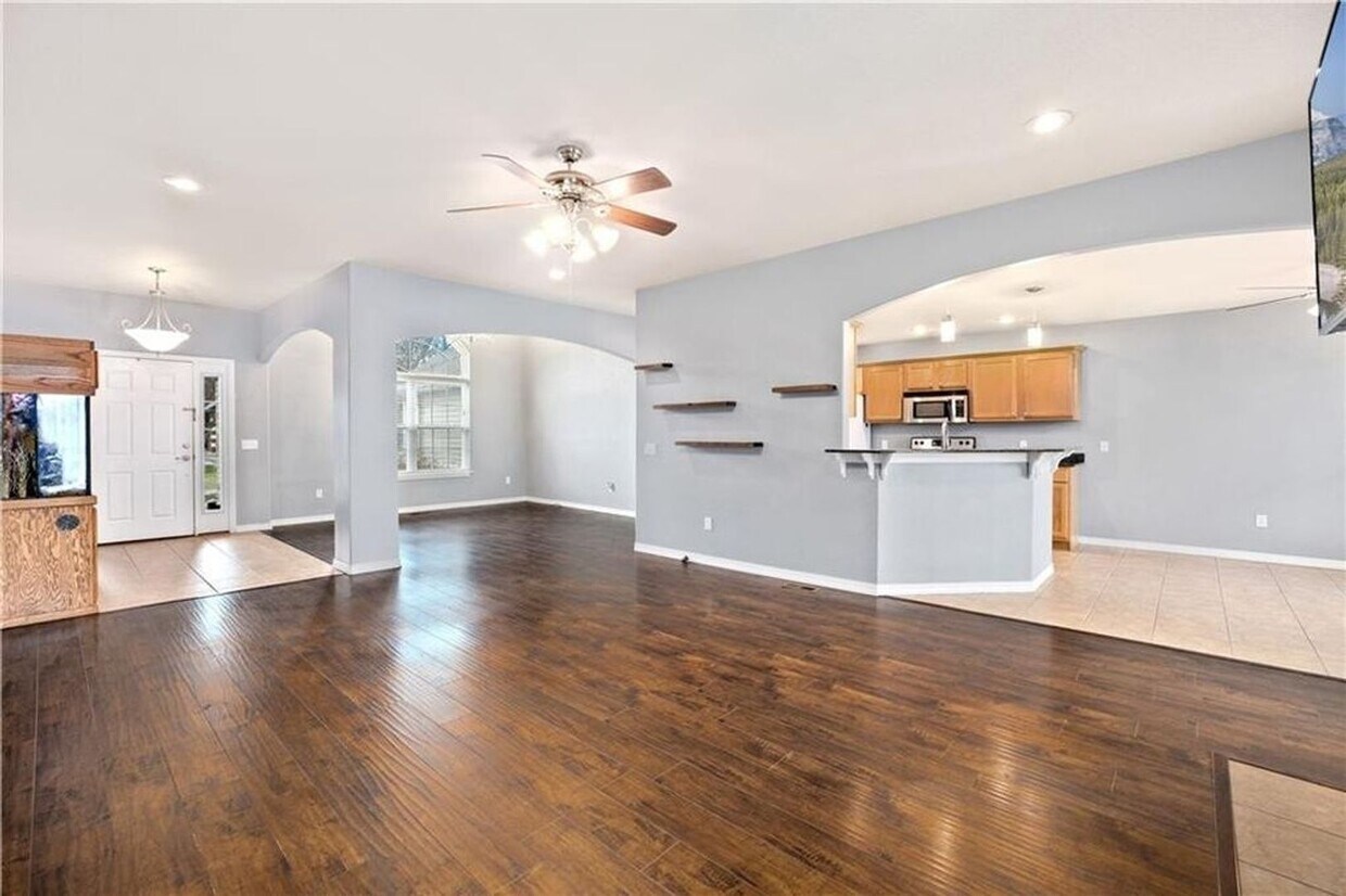 Foto principal - Remodeled Bella Vista Home!
