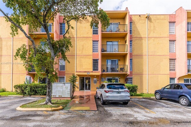 Foto del edificio - 4705 NW 7th St