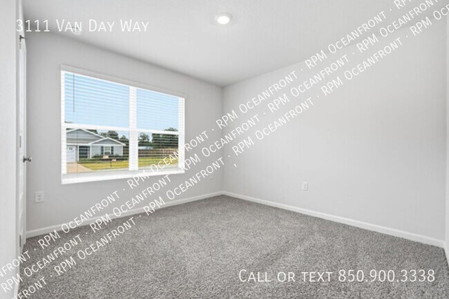 Foto del edificio - 3111 Van Day Way