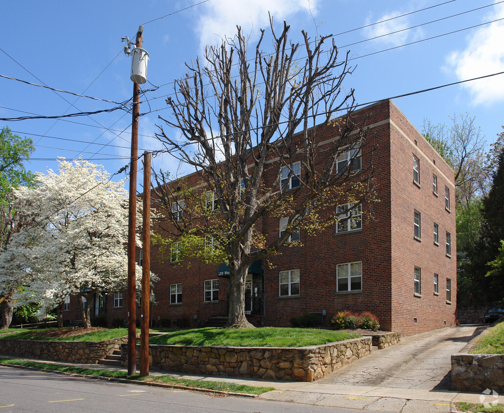 Primary Photo - West End Place