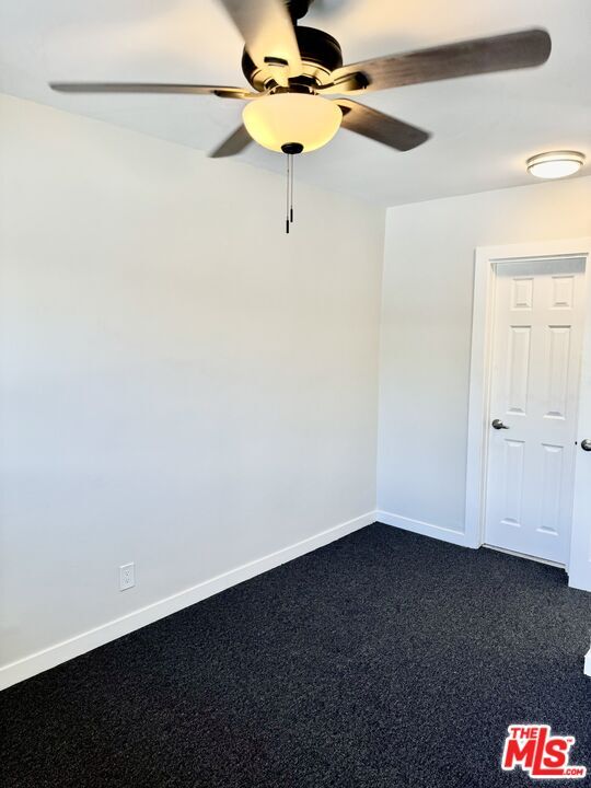 Foto del edificio - 7524 Sepulveda Blvd