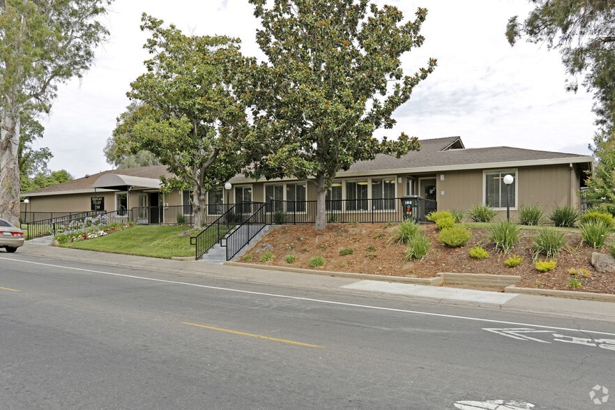 Birdcage Village Rentals Citrus Heights, CA