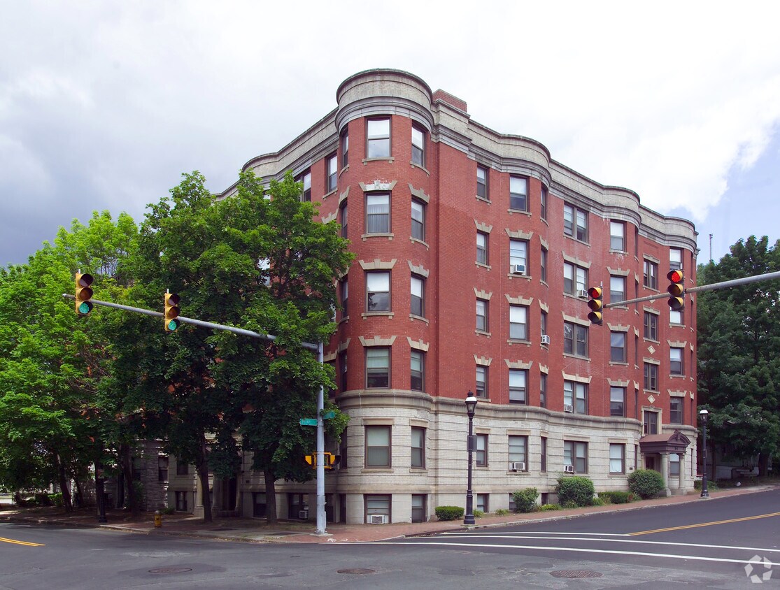 127 Spring St Apartments Apartments in Springfield, MA