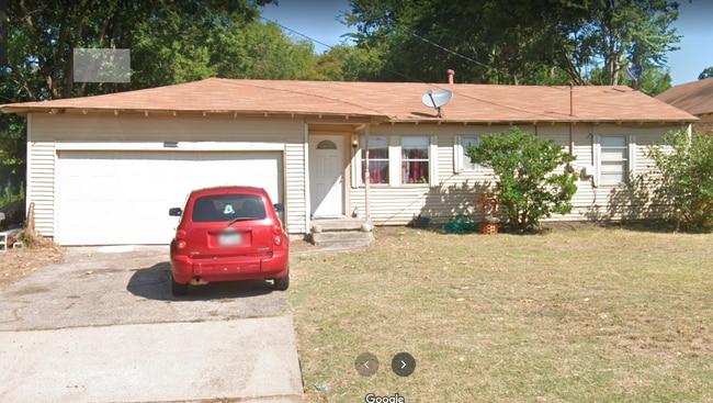 Photo - 3117 Nandina Drive House