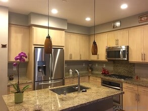 Building Photo - 1660 Fairlead Ave