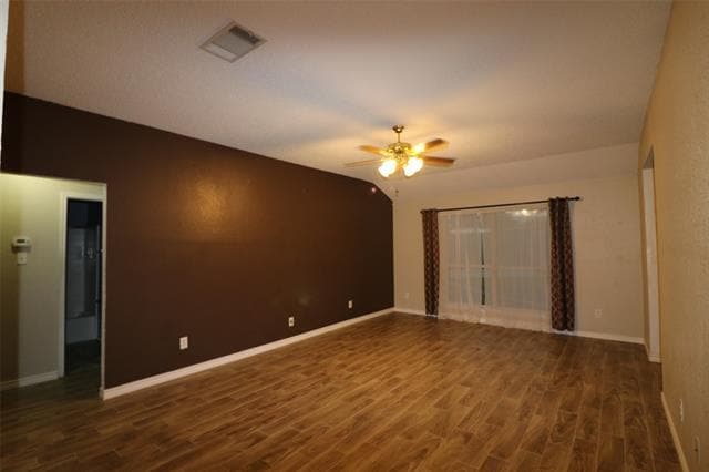 Building Photo - 823 Colson Dr