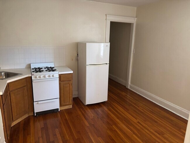 Foto del edificio - 107 Summer St