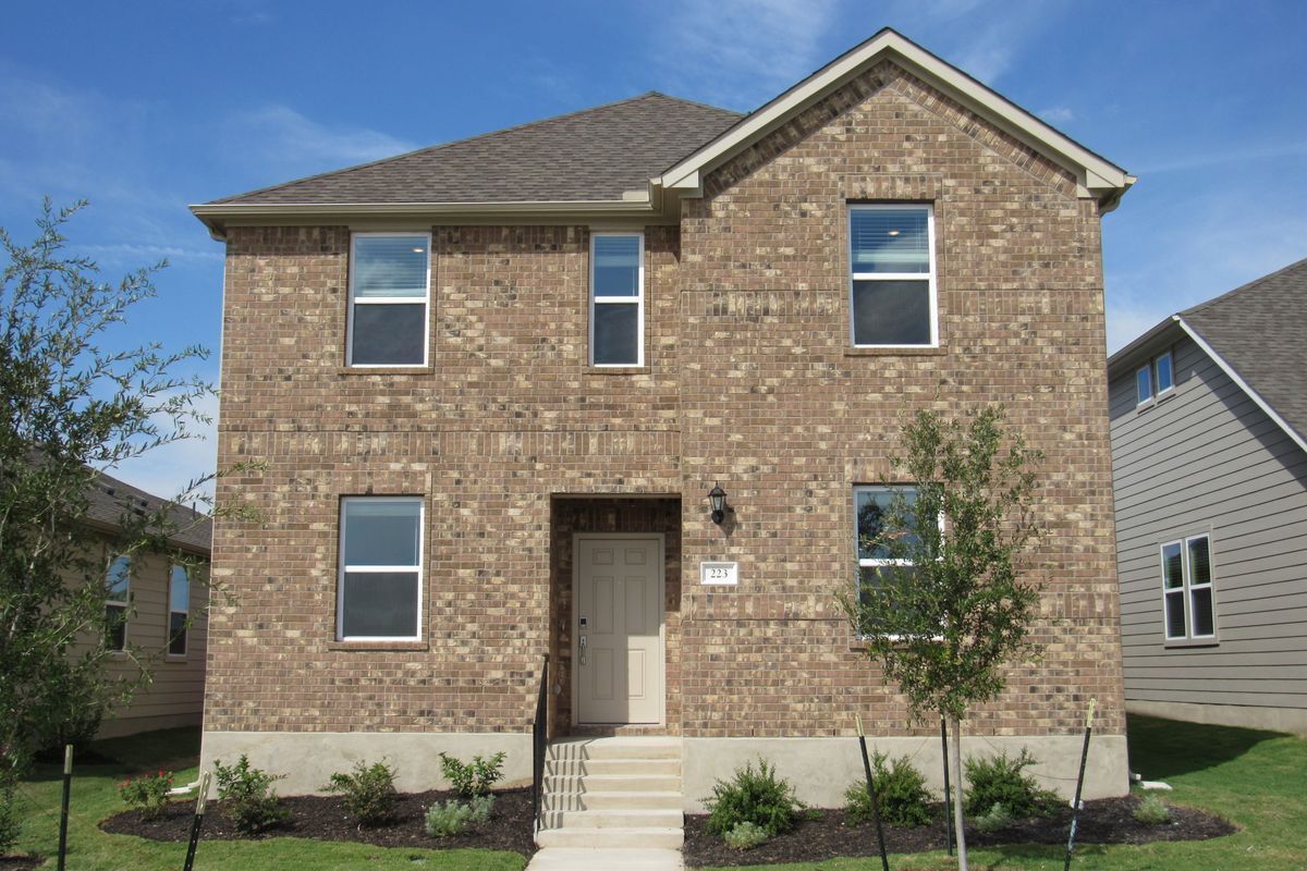 Primary Photo - 223 Flowers Ave