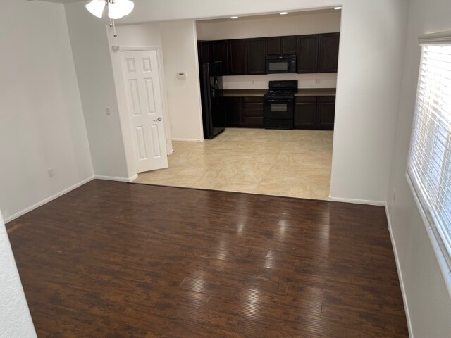 Foto del edificio - 10561 Cave Ridge St
