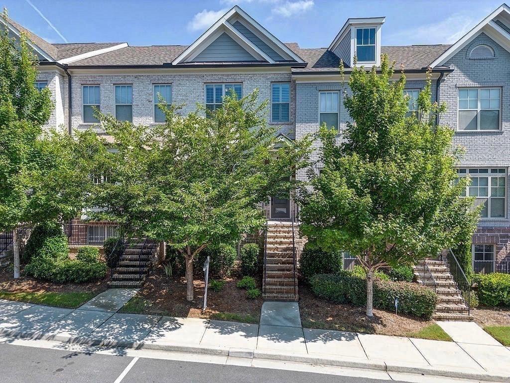 4220 Deming Cir, Sandy Springs, GA 30342 Townhome Rentals in Sandy