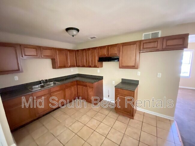 Foto del edificio - 1374 Frayser Blvd