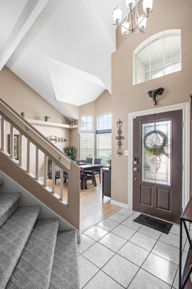 Foto del edificio - 12504 Sun Flare Dr