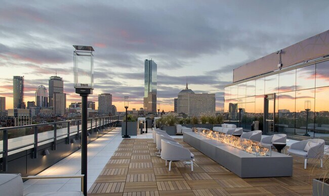 Foto del edificio - 348 Harrison Ave