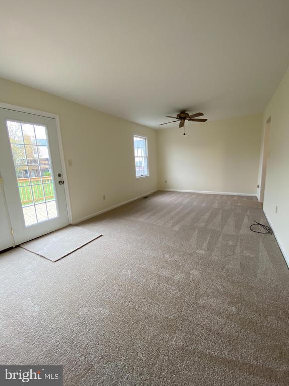 Foto del edificio - 207 Fairfield Dr