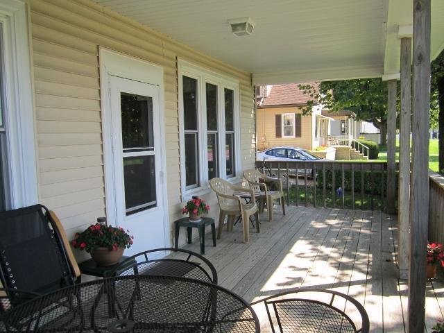 Porch - 6014 County Road K