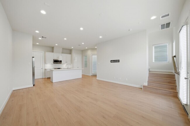Foto del edificio - 5906 Jasper Jones Wy
