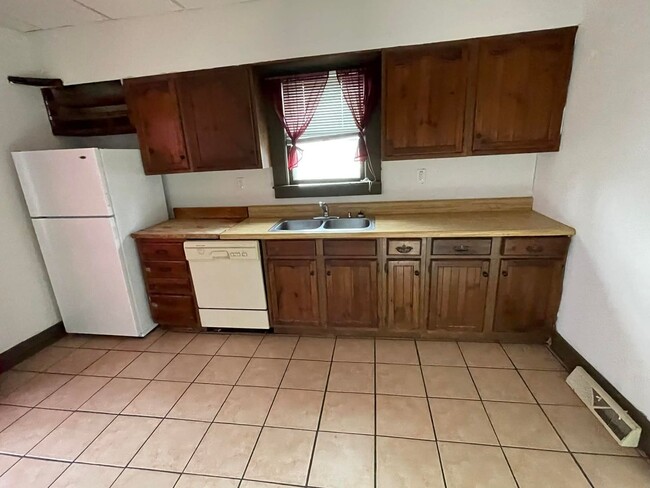 Foto del edificio - 660 Garden Ave