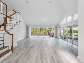Building Photo - 1131 Crayton Rd