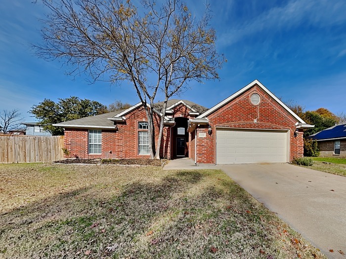 Foto principal - 2200 Driskell Dr